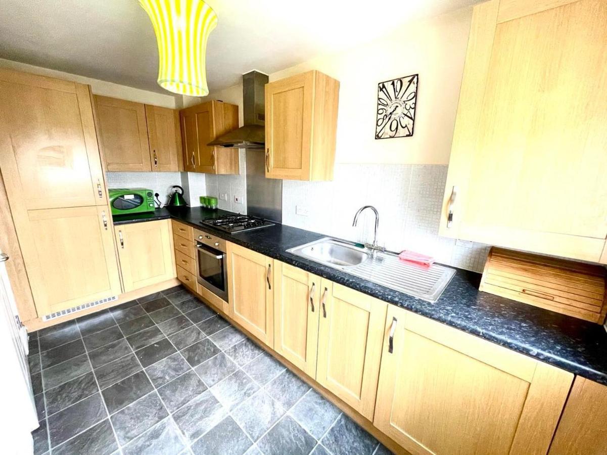 Lakeside Stylish 3 Bedroom House Grays Luaran gambar